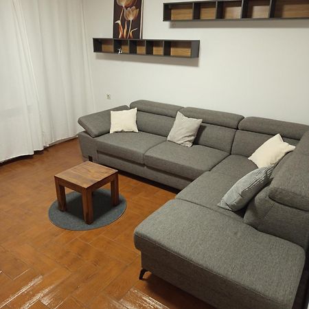 Apartments Maricic 200 Meters From The Beach Novi Vinodolski Exterior photo