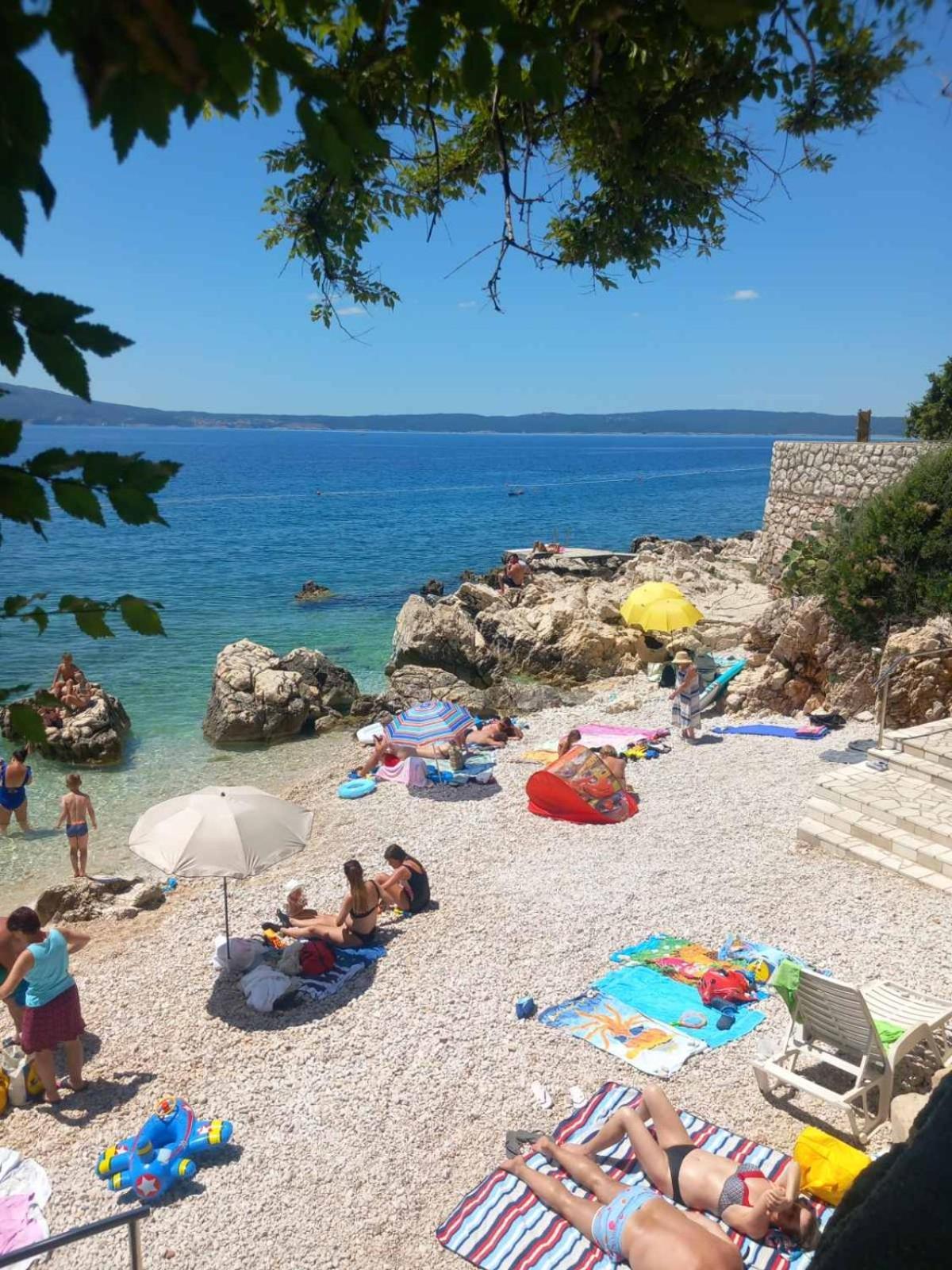 Apartments Maricic 200 Meters From The Beach Novi Vinodolski Exterior photo